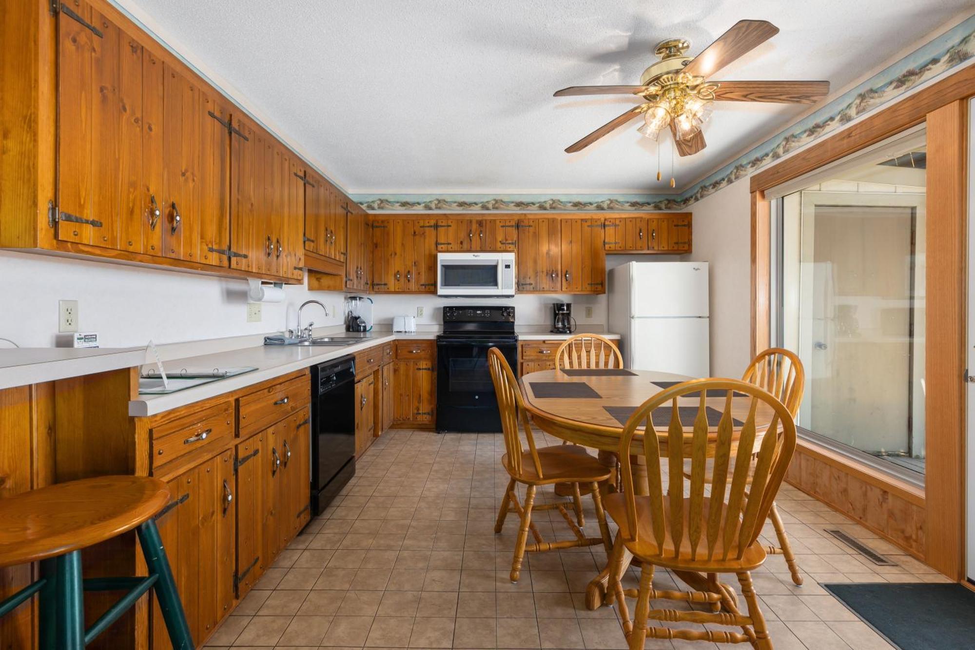 The Lodges At Breezy Point Bagian luar foto