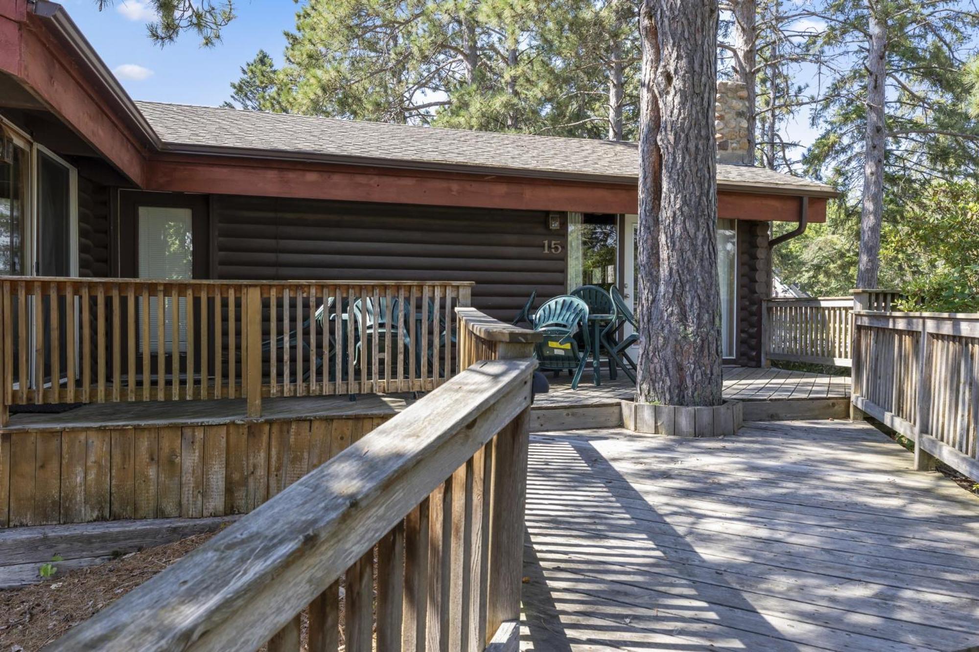 The Lodges At Breezy Point Bagian luar foto